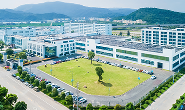 邁得醫療產業園一期完工。“柔性醫用導管連線自動組裝機”研發成功，獲科技部“國家重點新產品”榮譽。正式進入國際市場。